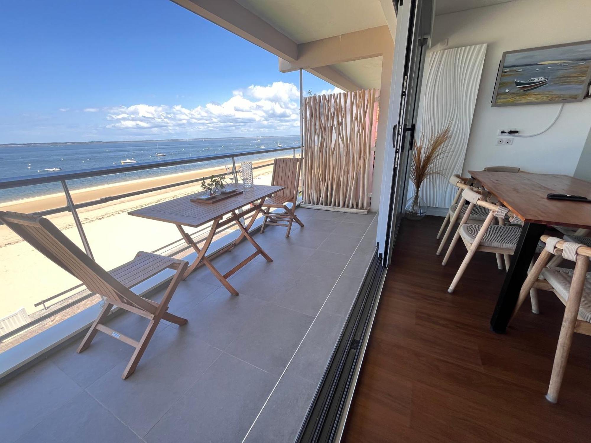 Premiere Ligne Acces Prive Et Direct A La Plage Vue Mer อาร์กาชง ภายนอก รูปภาพ