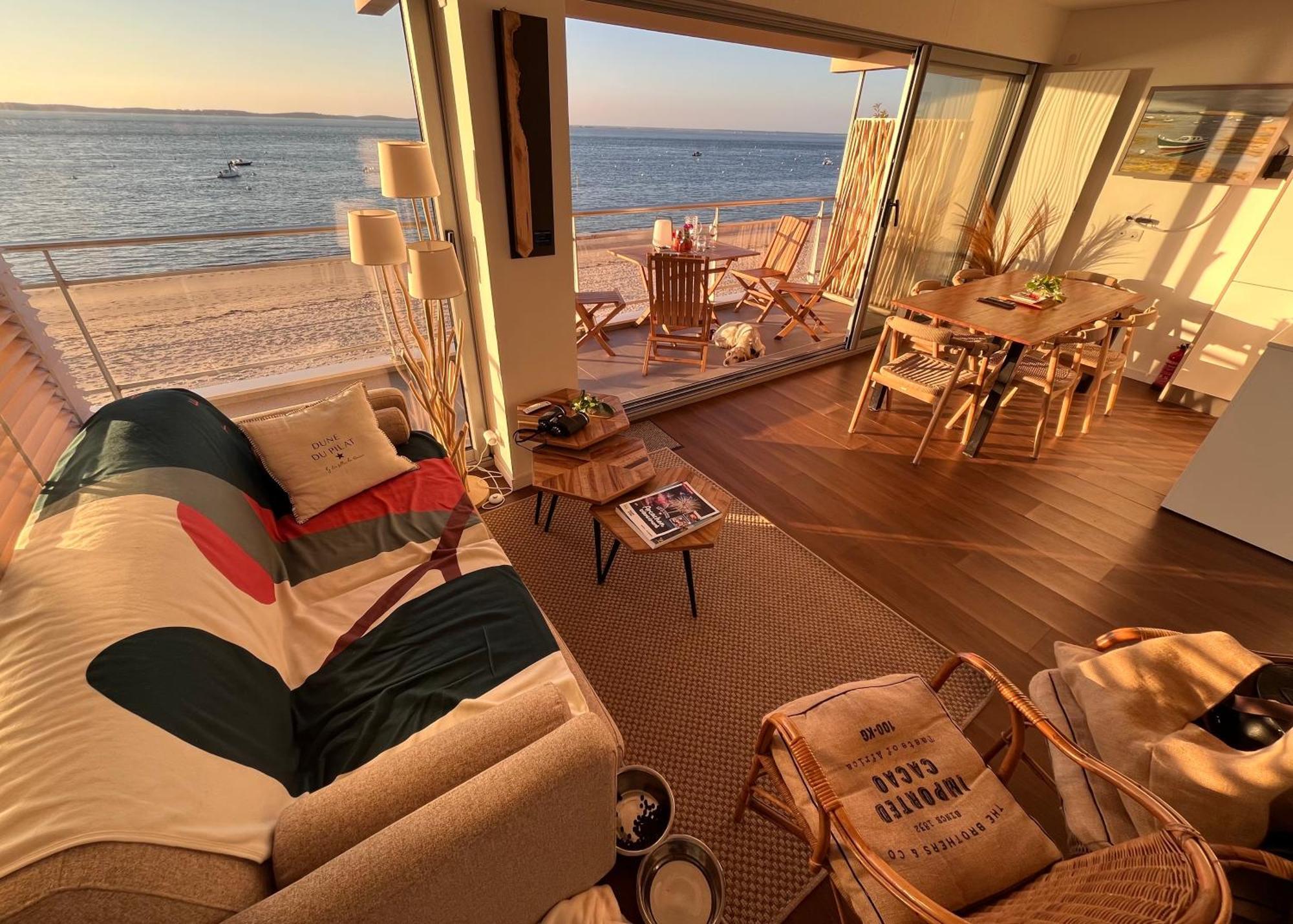 Premiere Ligne Acces Prive Et Direct A La Plage Vue Mer อาร์กาชง ภายนอก รูปภาพ
