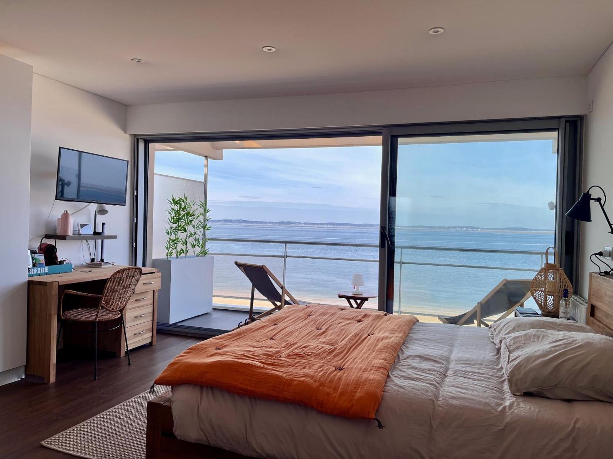 Premiere Ligne Acces Prive Et Direct A La Plage Vue Mer อาร์กาชง ภายนอก รูปภาพ